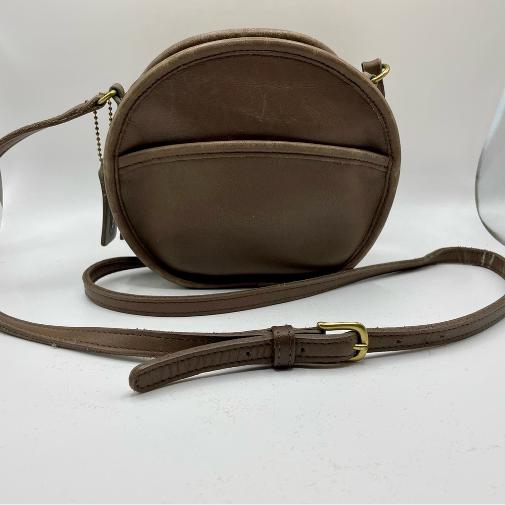 VTG Coach Canteen Purse Mini Chester Mocha Brown Leather Cross Body No. L5M-9982